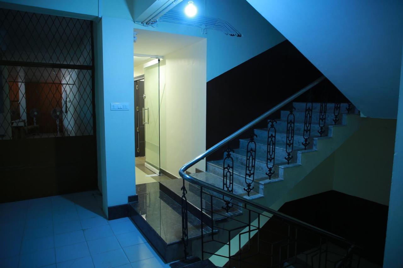 Kalathil Tourist Home Kunnamkulam Ngoại thất bức ảnh