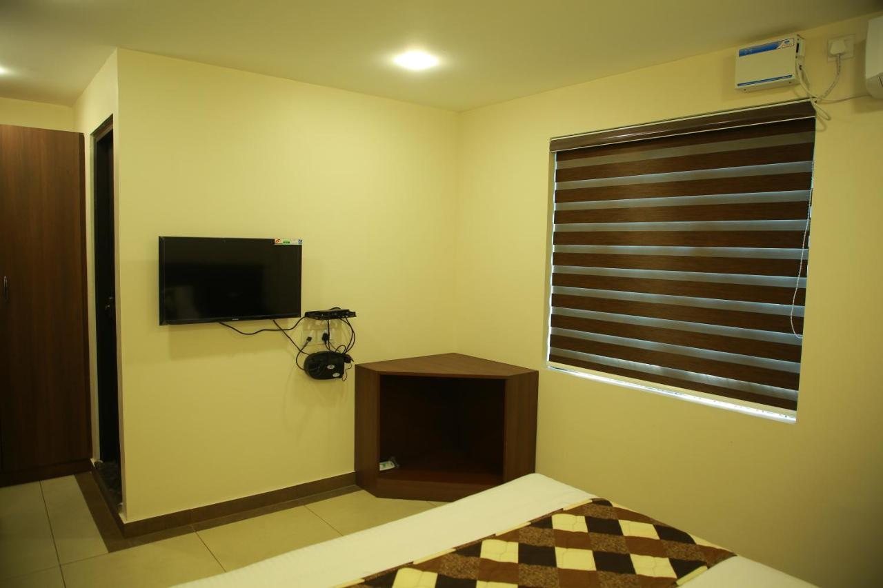 Kalathil Tourist Home Kunnamkulam Ngoại thất bức ảnh